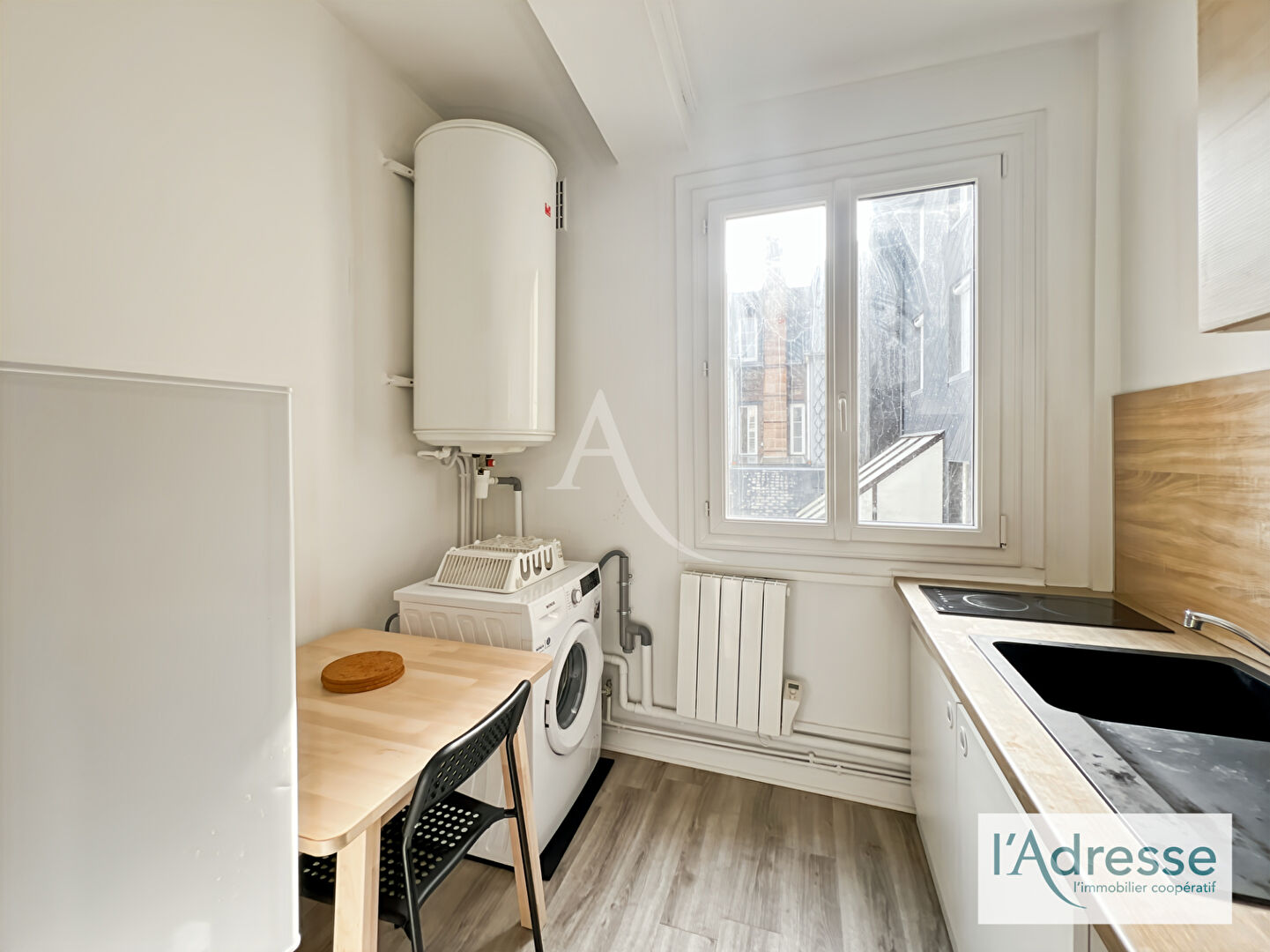 Agence immobilière de 
 L'Adresse BOILLET IMMOBILIER - L'ADRESSE-BDS TRANSACTIONS- LE MESNIL ESNARD 
