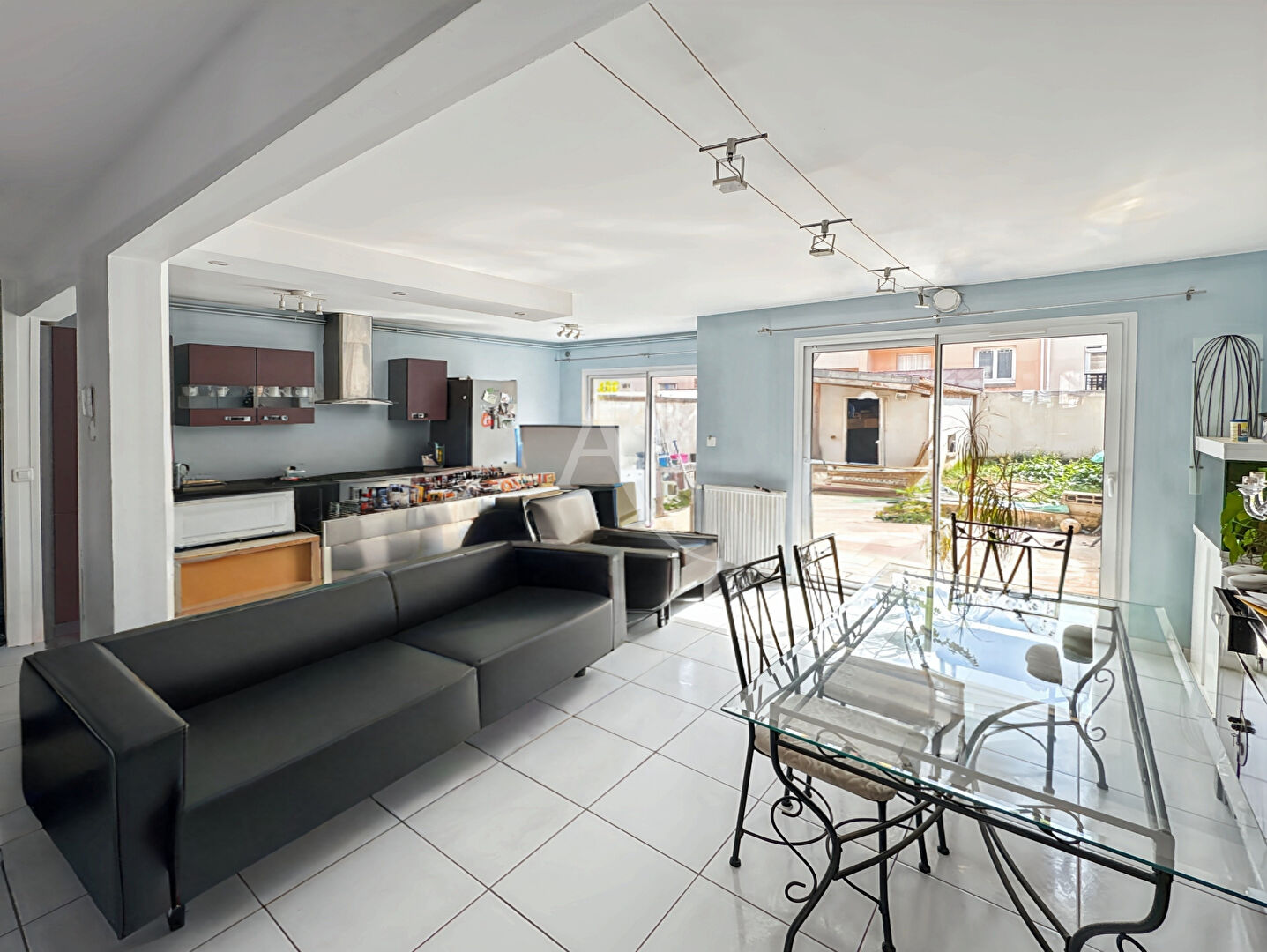 Agence immobilière de L'Adresse BOILLET IMMOBILIER - L'ADRESSE BOILLET- MGI-JOUY LE MOUTIER