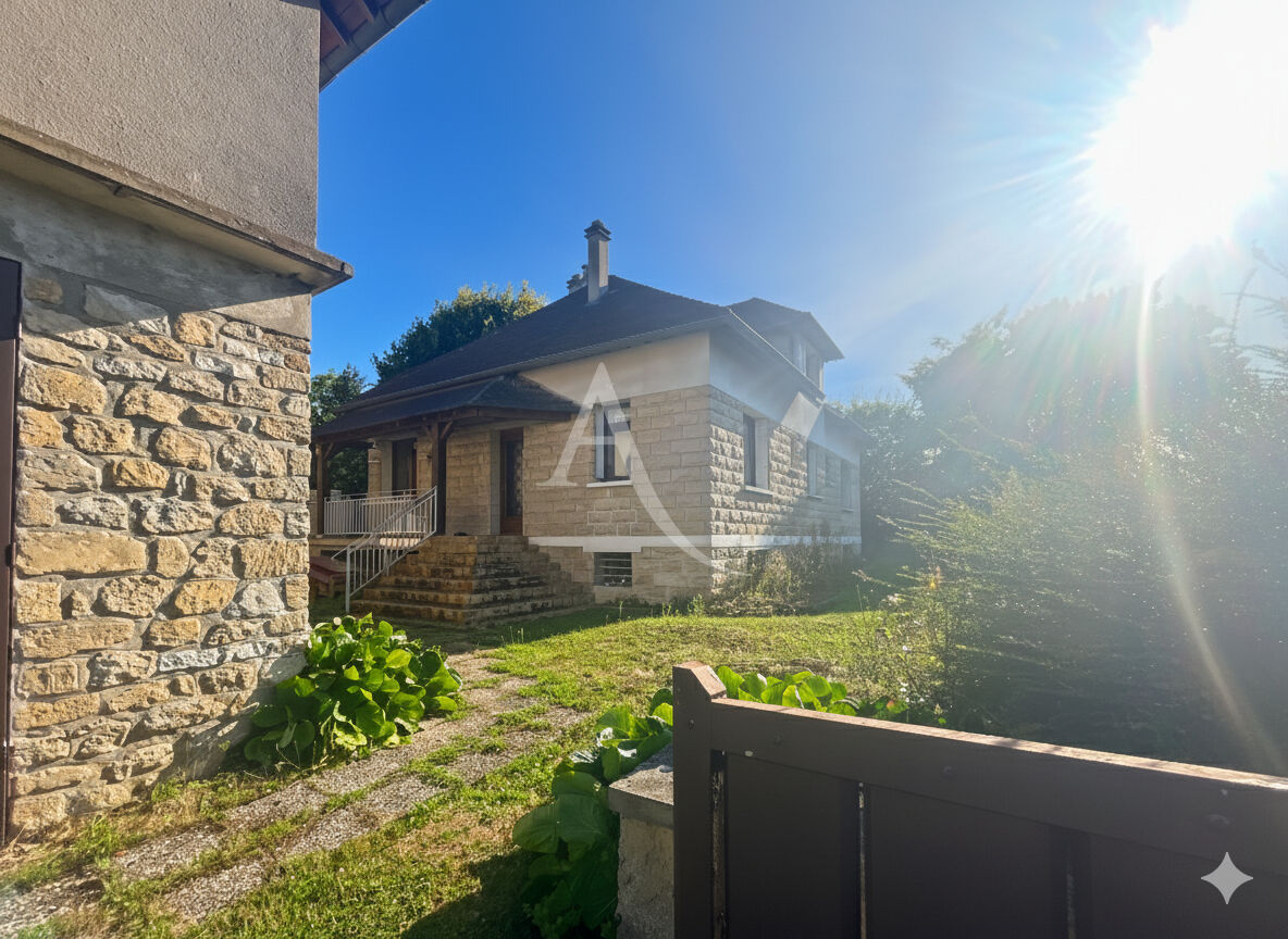 Maison avec annexe de 160 m2 COUP DE COEUR ASSURE