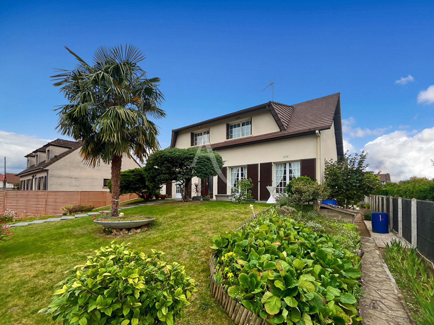 Agence immobilière de 
 L'Adresse BOILLET IMMOBILIER - L'ADRESSE BOILLET Meulan 
