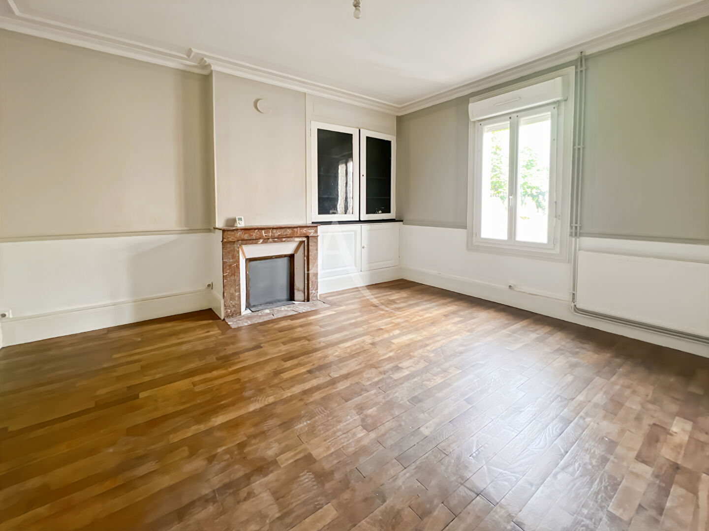 Agence immobilière de 
 L'Adresse BOILLET IMMOBILIER - L'ADRESSE-BDS TRANSACTIONS- LE MESNIL ESNARD 
