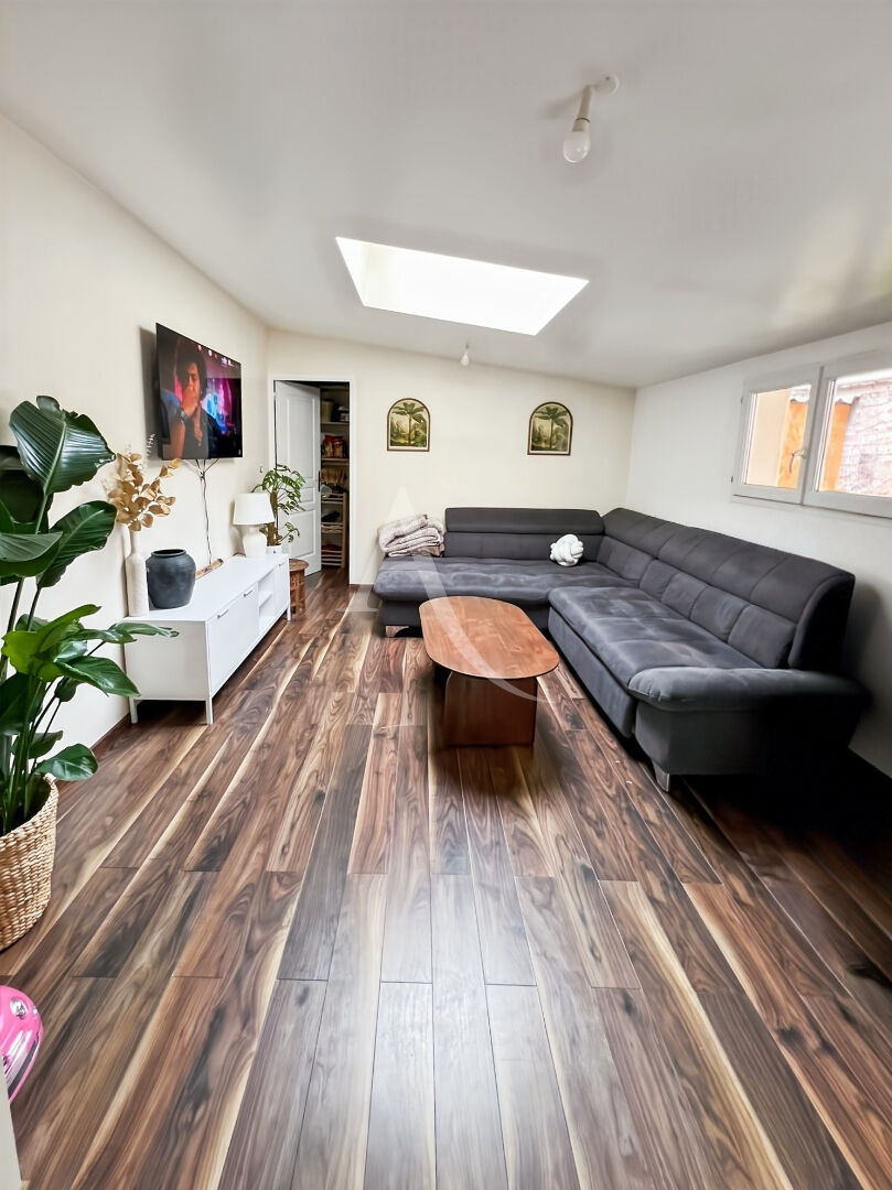 Agence immobilière de 
 L'Adresse BOILLET IMMOBILIER - L'ADRESSE-BDS TRANSACTIONS- LE MESNIL ESNARD 

