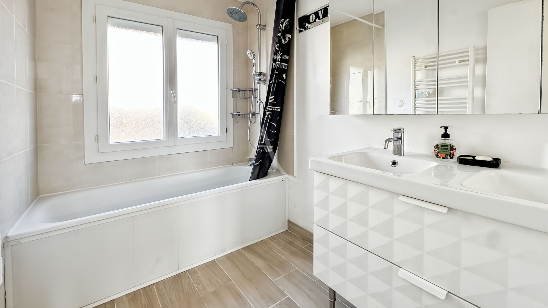 Photo Maison Ableiges 7 pièce(s) 115 m2 image 6/6