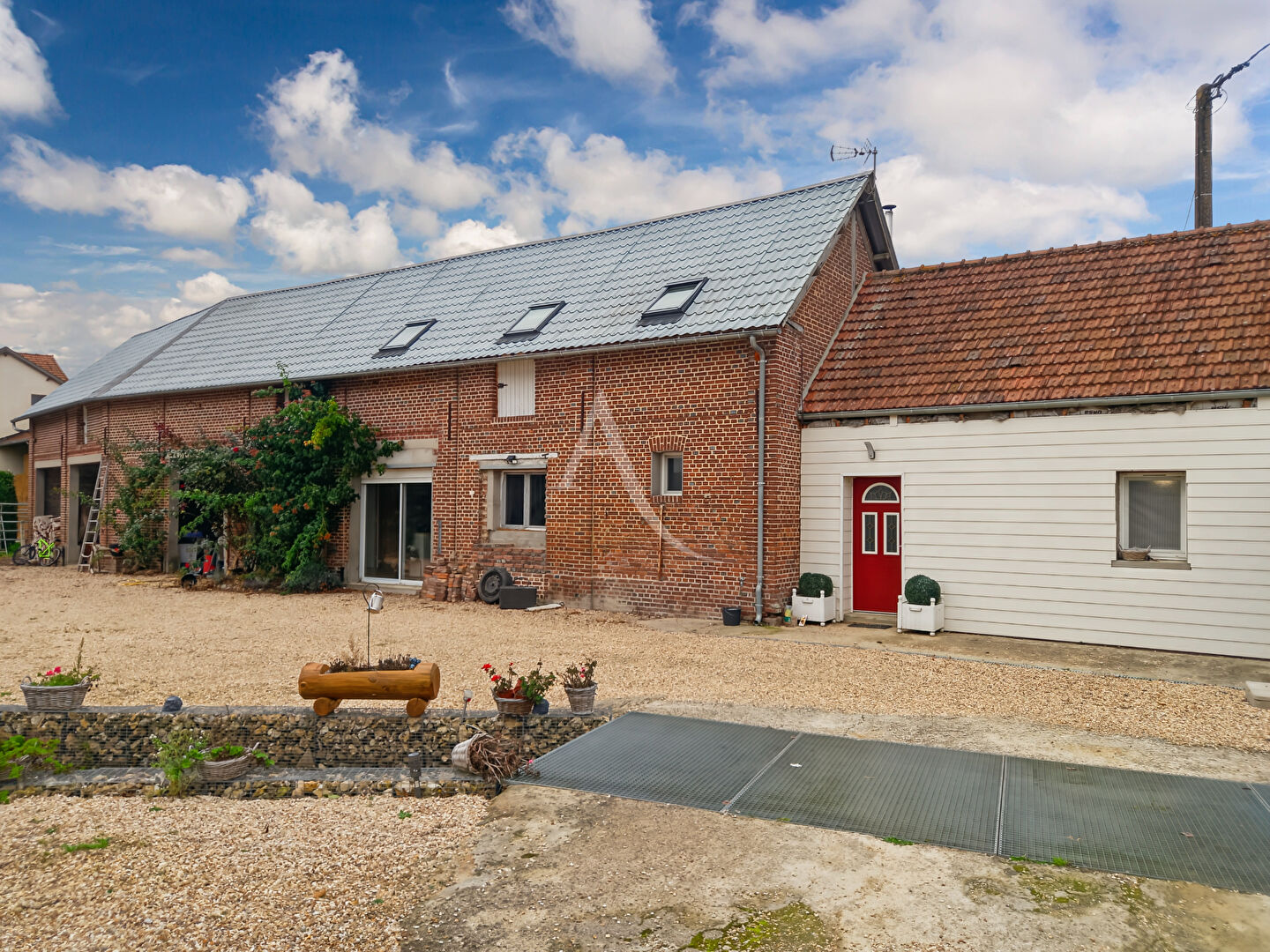 Photo Maison +  3.5 hectares! image 1/6