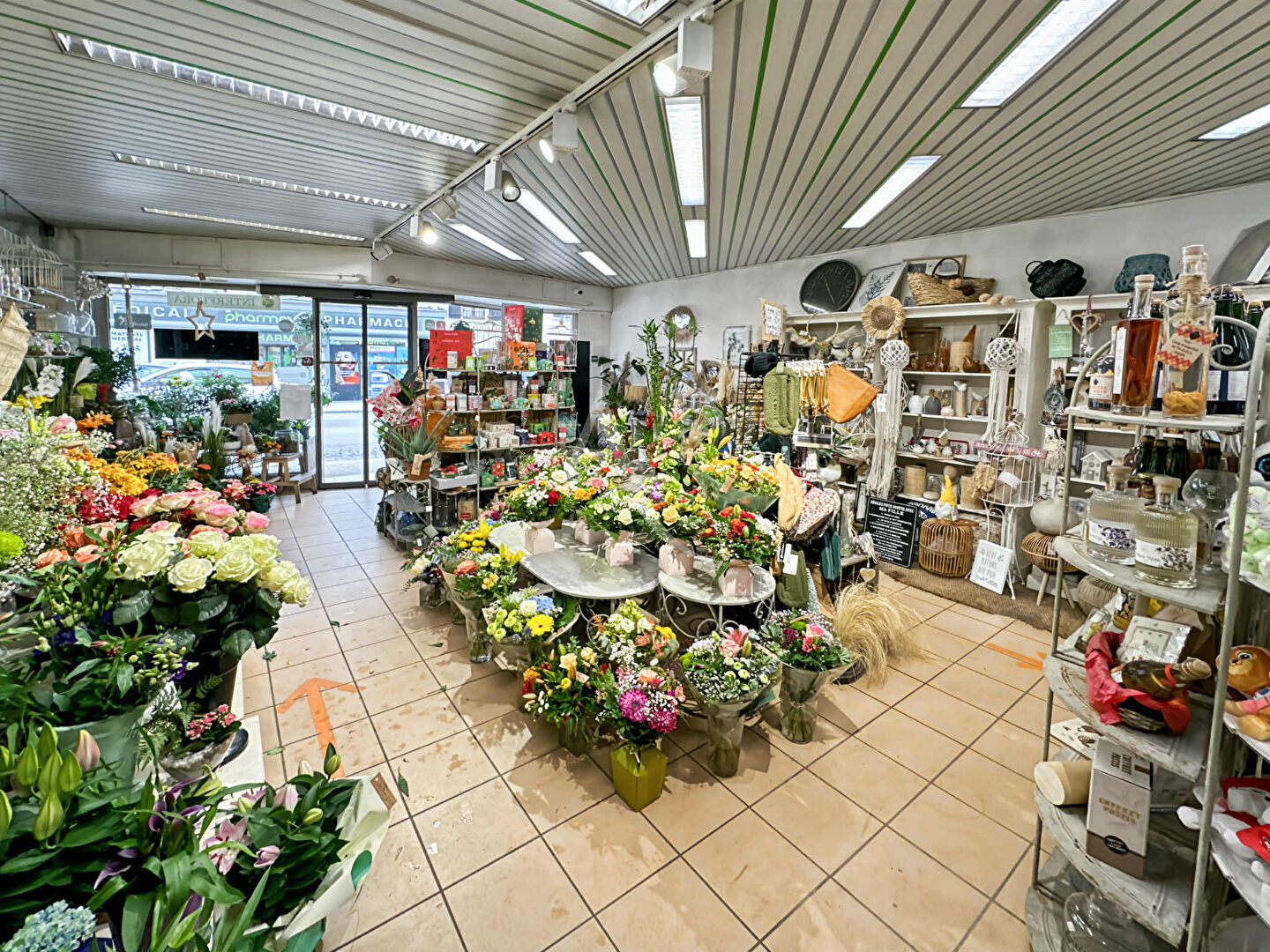 Photo Fonds de commerce Fleurs Etrepagny image 4/5