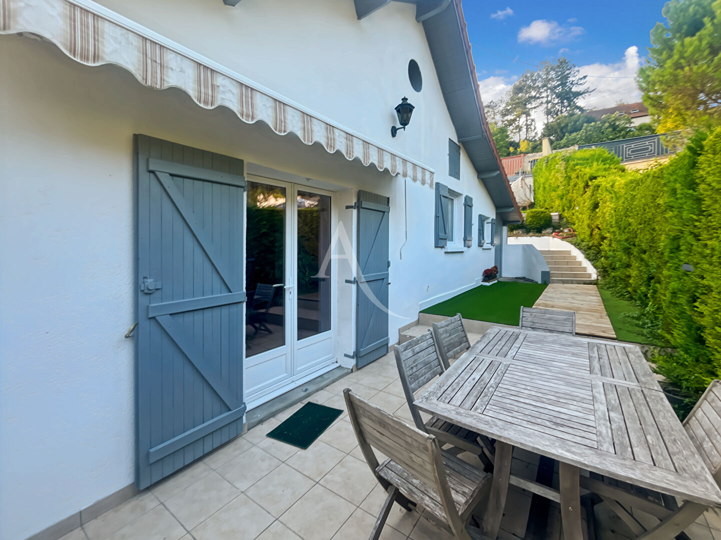 Agence immobilière de 
 L'Adresse BOILLET IMMOBILIER - L'ADRESSE BOILLET Meulan 
