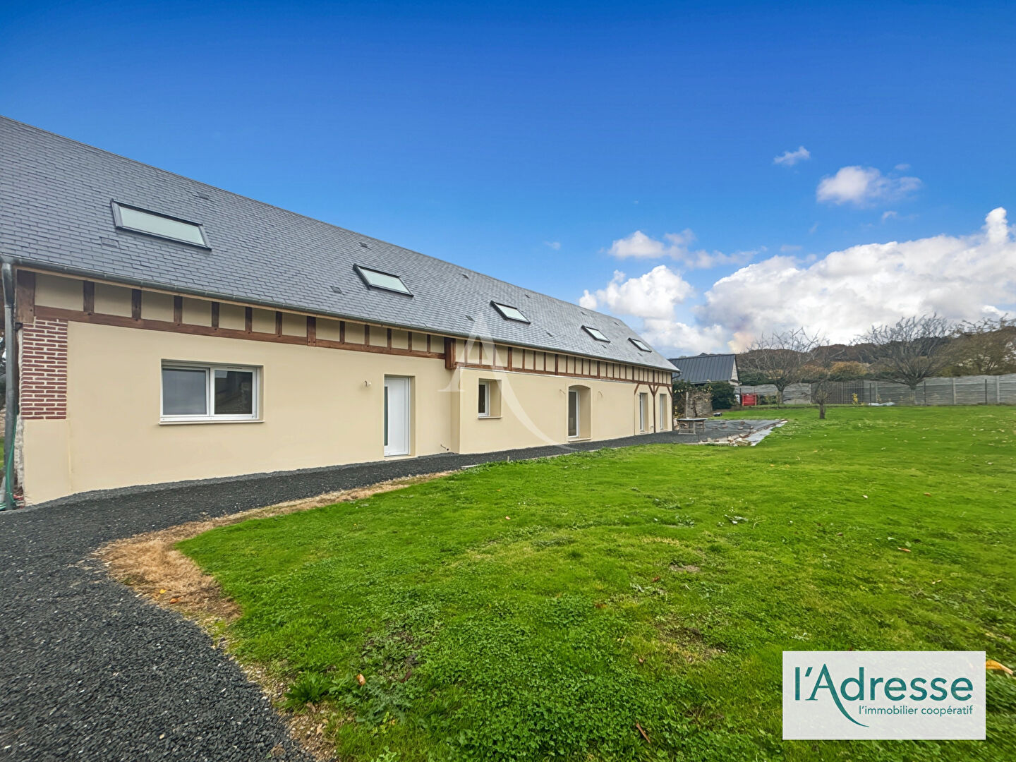 Maison Daubeuf Pres Vatteville 7 pièce(s) 250 m2