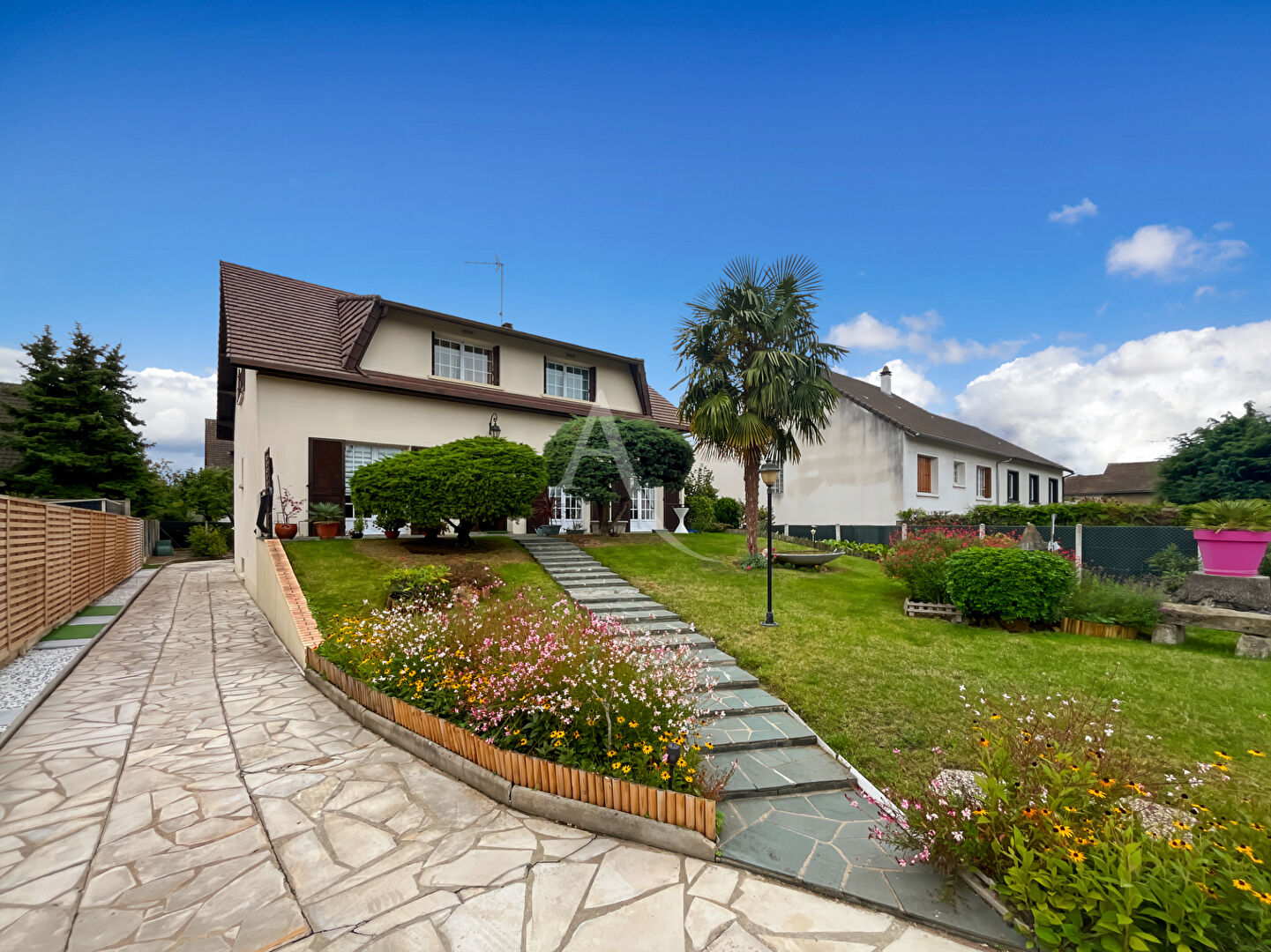 Maison Les Mureaux 181m² - 4 chambres