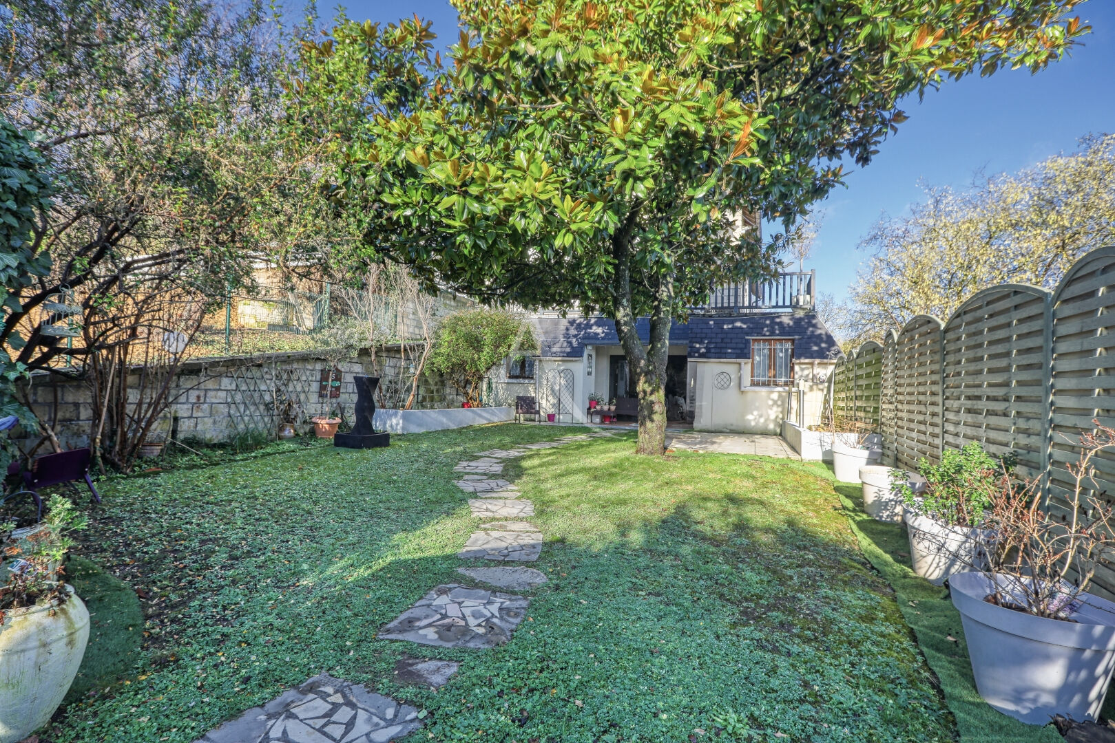 Agence immobilière de 
 L'Adresse BOILLET IMMOBILIER - L'ADRESSE BOILLET Meulan 
