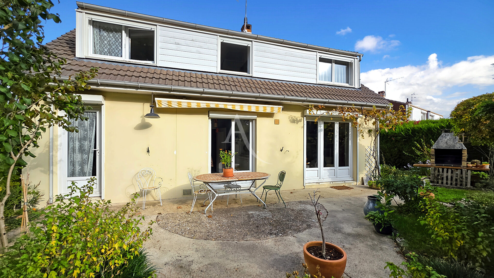 Agence immobilière de 
 L'Adresse BOILLET IMMOBILIER - L'ADRESSE BOILLET Meulan 
