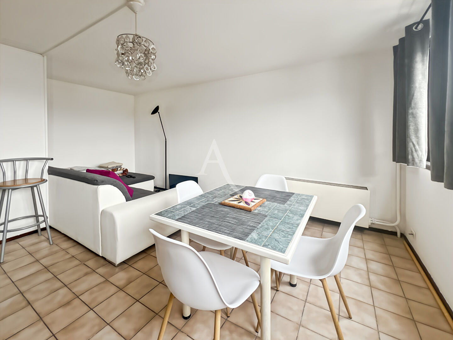 Photo Studio meublé image 1/4