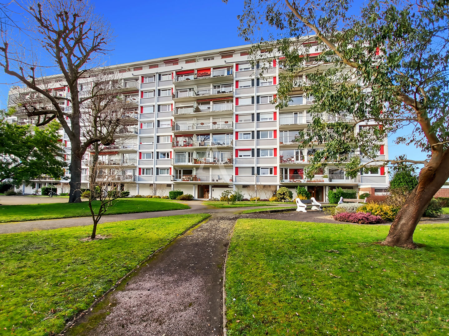 Agence immobilière de 
 L'Adresse BOILLET IMMOBILIER - L'ADRESSE - BDS TRANSACTIONS - ROUEN 
