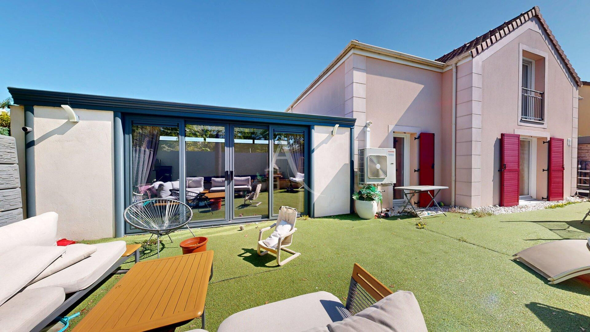 Agence immobilière de L'ADRESSE  2B IMMOBILIER VAUREAL