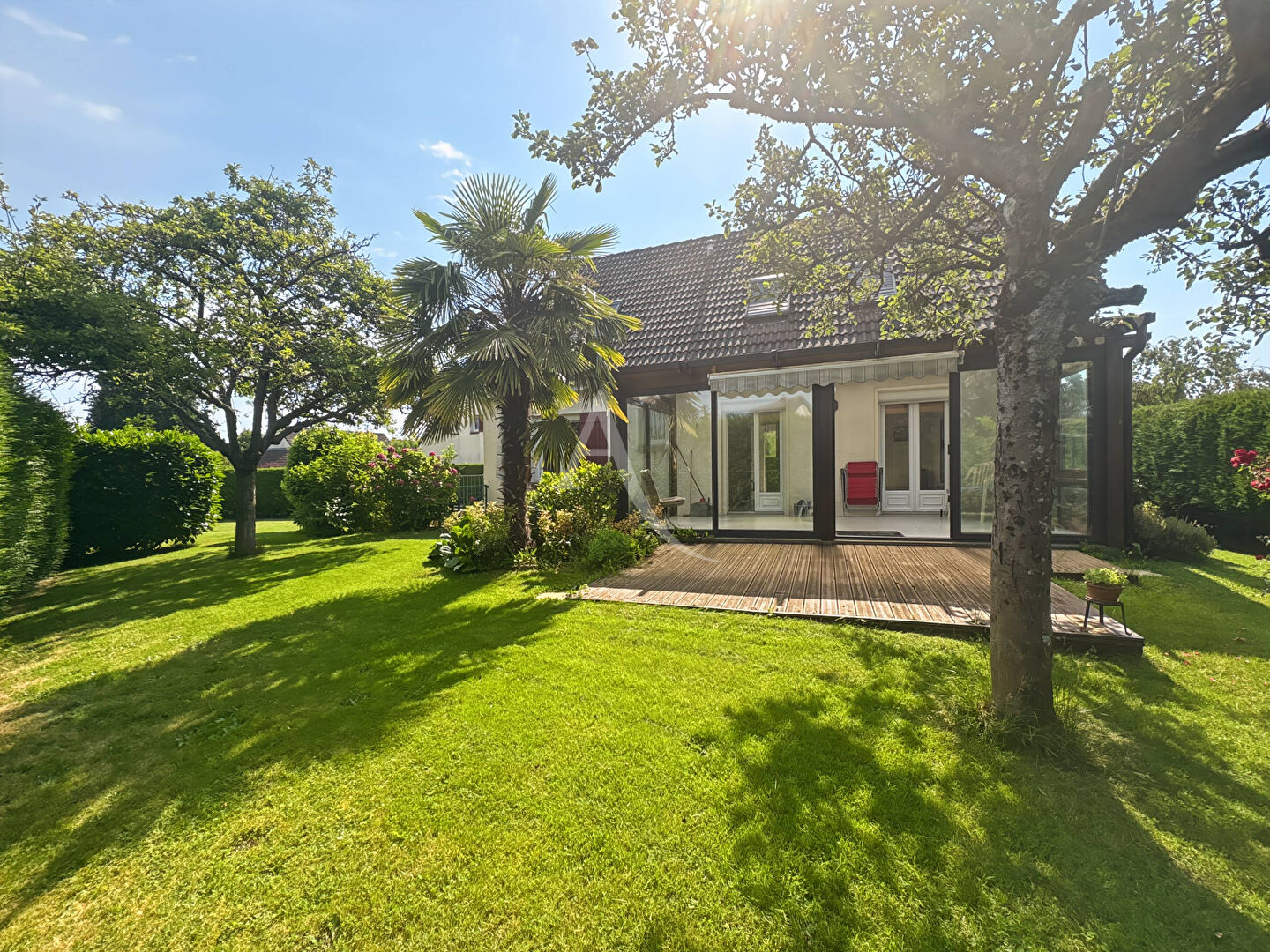 Agence immobilière de 
 L'Adresse BOILLET IMMOBILIER - L'ADRESSE-BDS TRANSACTIONS- LE MESNIL ESNARD 
