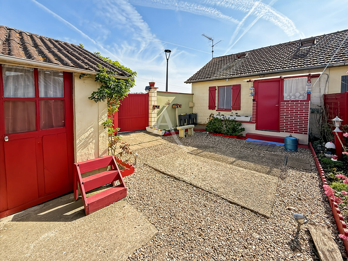 Agence immobilière de L'Adresse BOILLET IMMOBILIER - BOILLET IMMOBILIER / ETREPAGNY