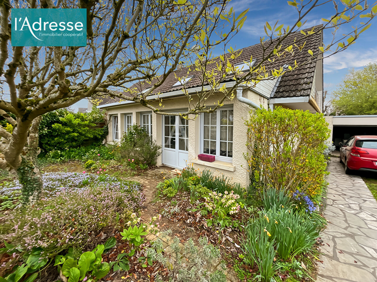 Agence immobilière de 
 L'Adresse BOILLET IMMOBILIER - L'ADRESSE BOILLET Meulan 
