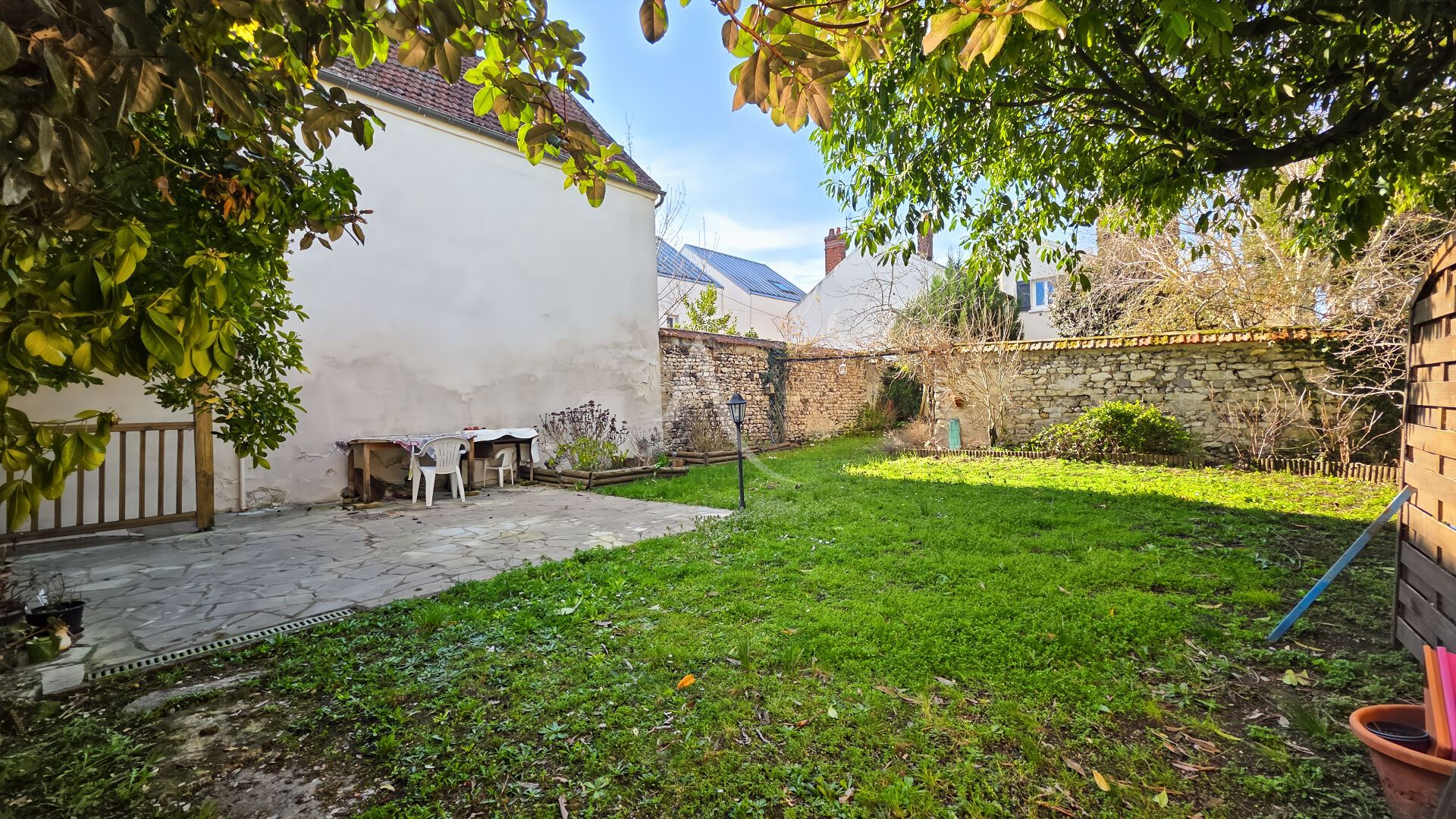 Agence immobilière de 
 L'Adresse BOILLET IMMOBILIER - L'ADRESSE BOILLET Meulan 
