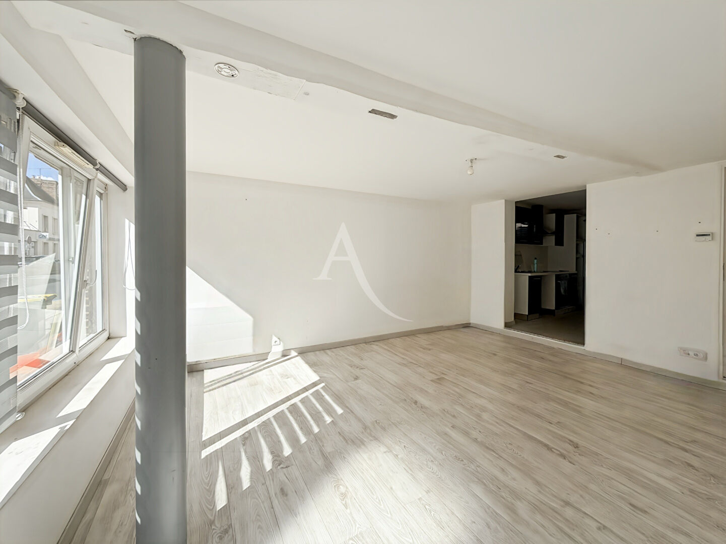 Agence immobilière de 
 L'Adresse BOILLET IMMOBILIER - L'ADRESSE-BDS TRANSACTIONS- LE MESNIL ESNARD 
