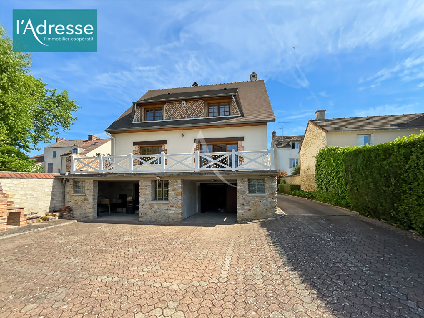 Agence immobilière de 
 L'Adresse BOILLET IMMOBILIER - L'ADRESSE BOILLET Meulan 
