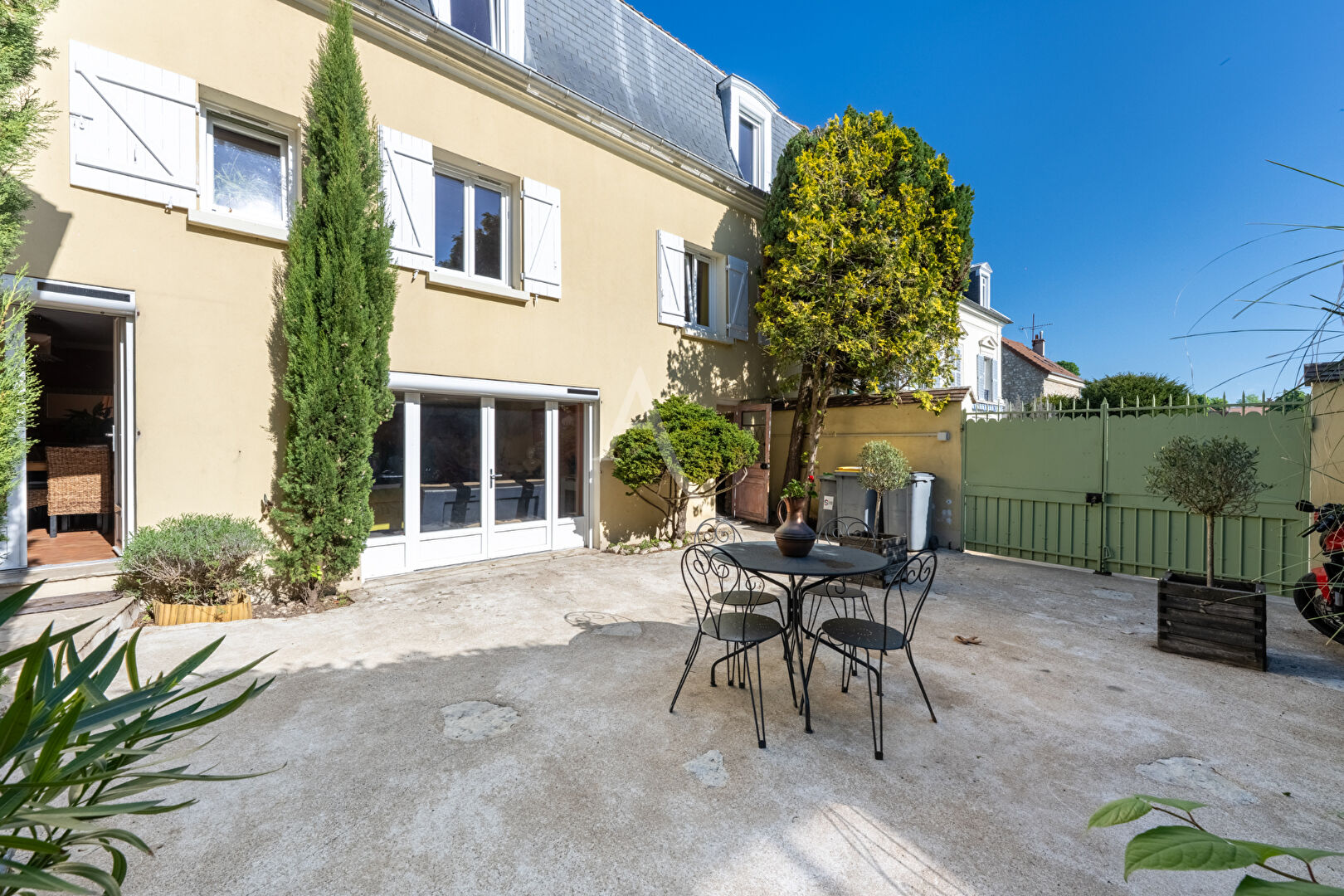 Agence immobilière de 
 L'Adresse BOILLET IMMOBILIER - L'ADRESSE BOILLET Meulan 
