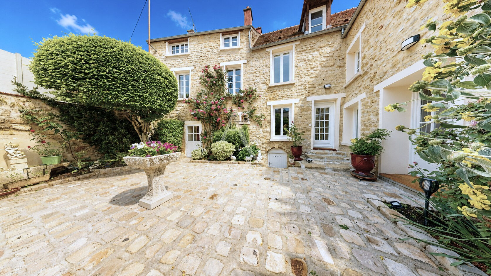 Agence immobilière de 
 L'Adresse BOILLET IMMOBILIER - L'ADRESSE BOILLET Meulan 
