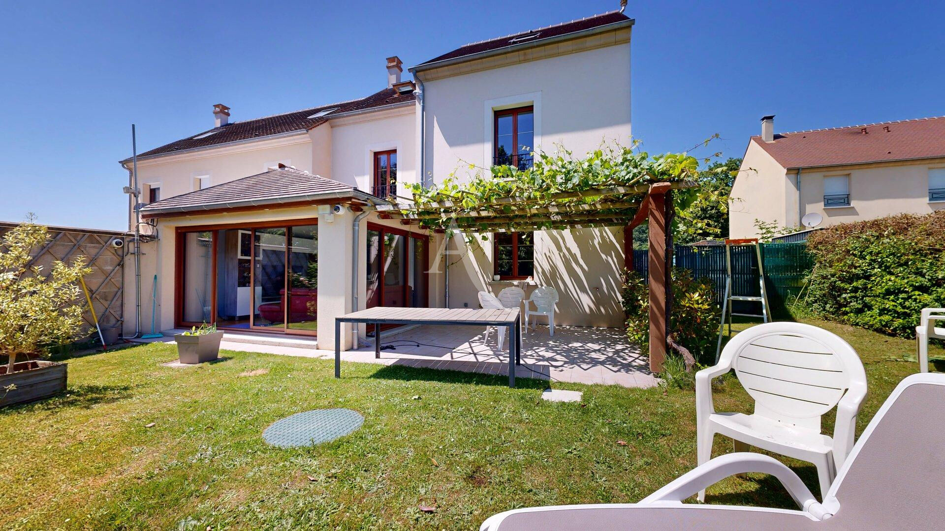 Agence immobilière de L'Adresse BOILLET IMMOBILIER - L' ADRESSE BOILLET IMMOBILIER - CERGY