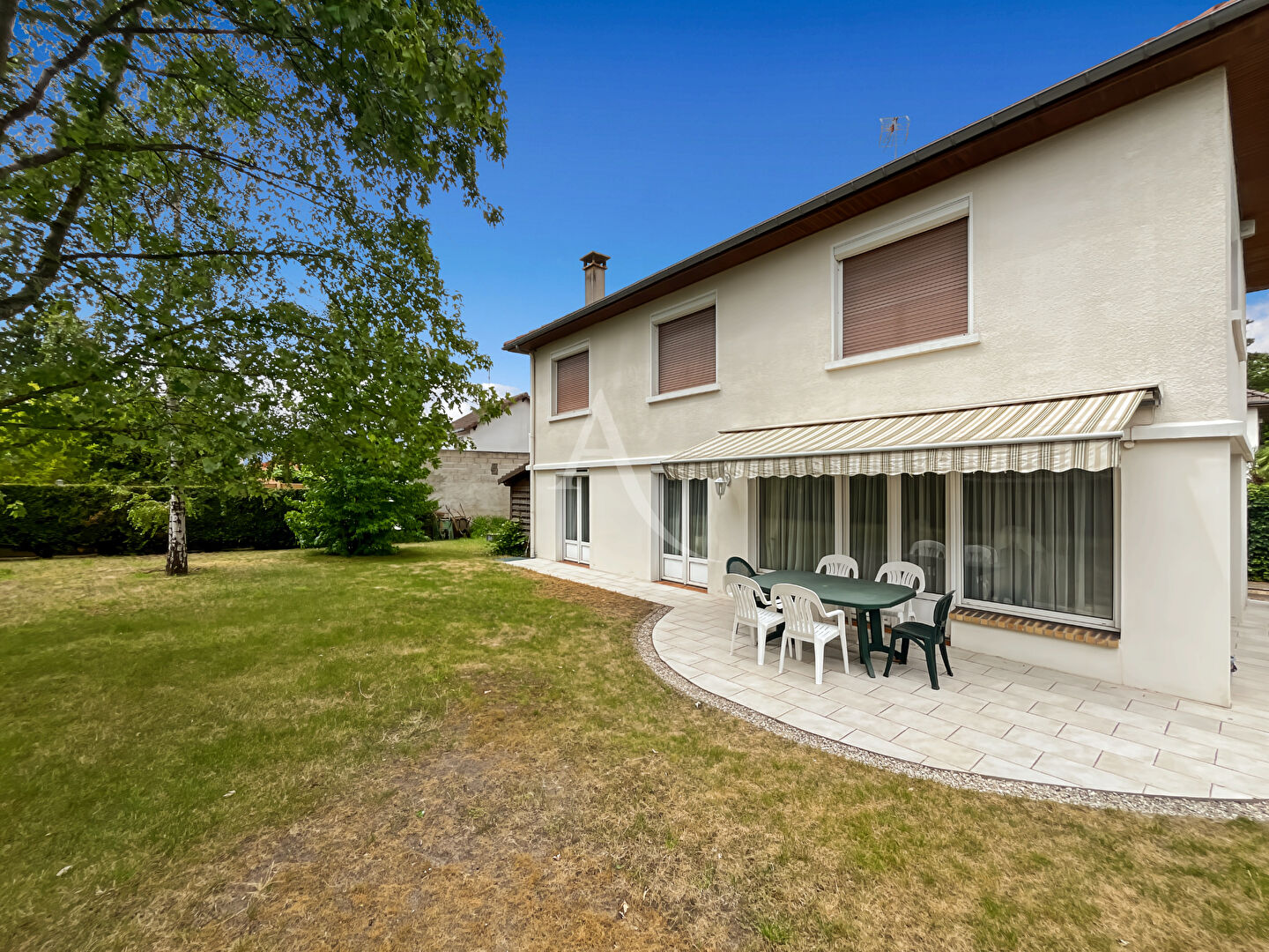 Agence immobilière de 
 L'Adresse BOILLET IMMOBILIER - L'ADRESSE BOILLET Meulan 

