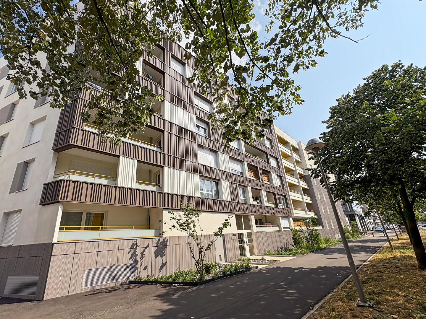 Agence immobilière de 
 L'Adresse BOILLET IMMOBILIER - L'ADRESSE - BDS TRANSACTIONS - ROUEN 

