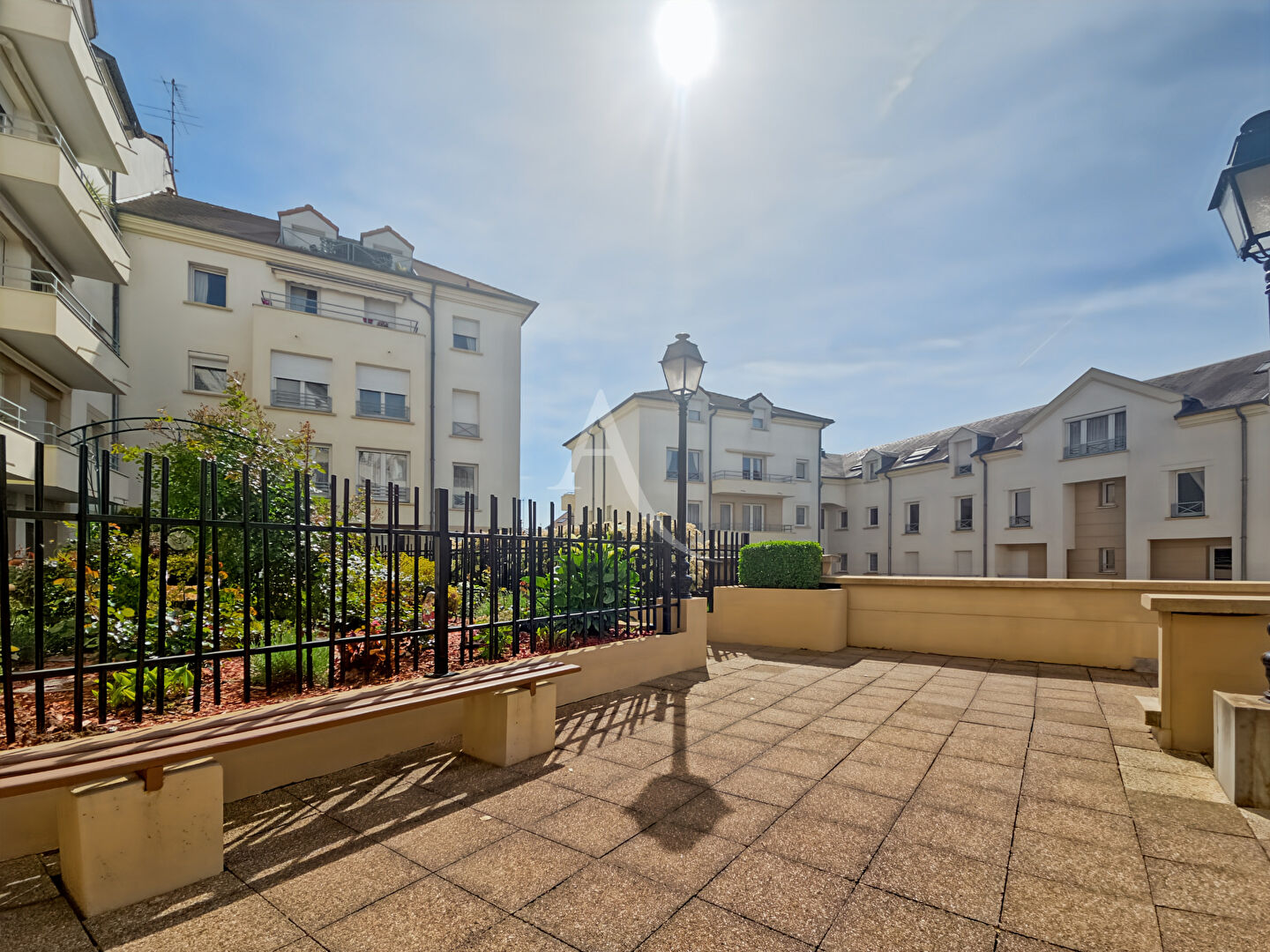 Agence immobilière de 
 L'Adresse BOILLET IMMOBILIER - L'ADRESSE BOILLET Meulan 
