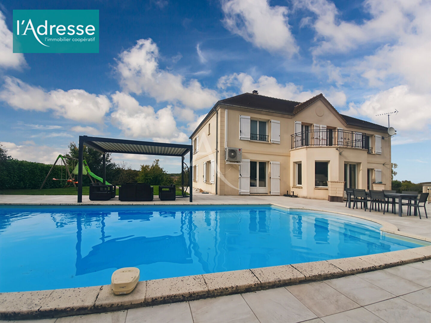 Agence immobilière de 
 L'Adresse BOILLET IMMOBILIER - L'ADRESSE BOILLET Meulan 
