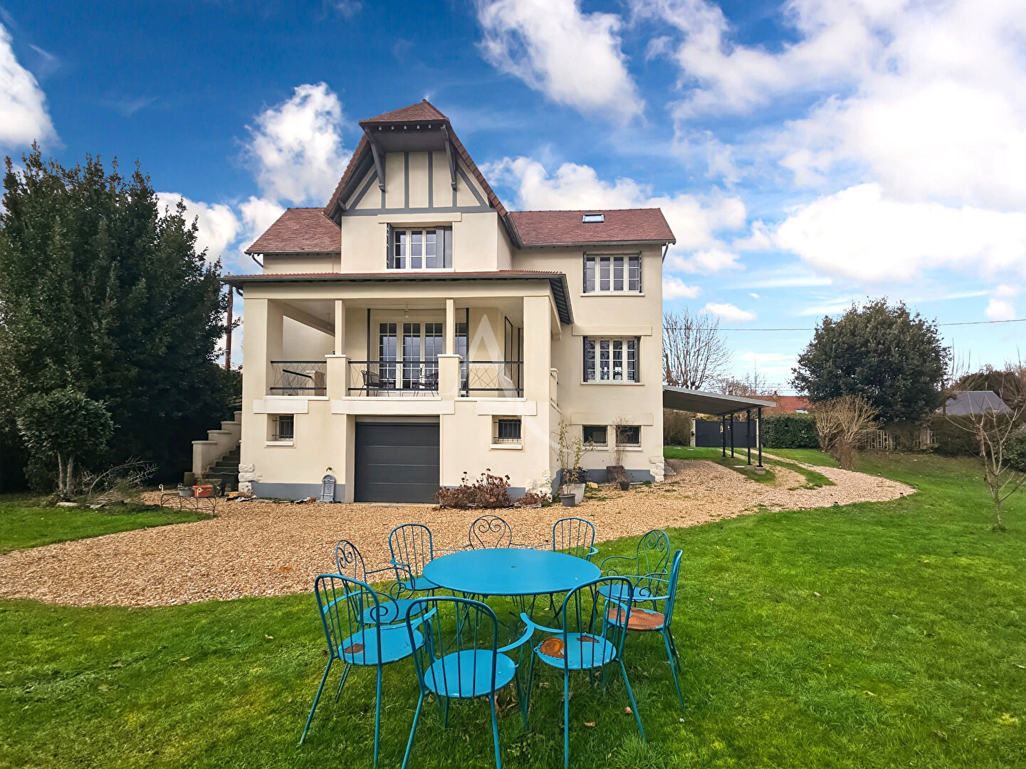 Agence immobilière de 
 L'Adresse BOILLET IMMOBILIER - L'ADRESSE BOILLET Meulan 
