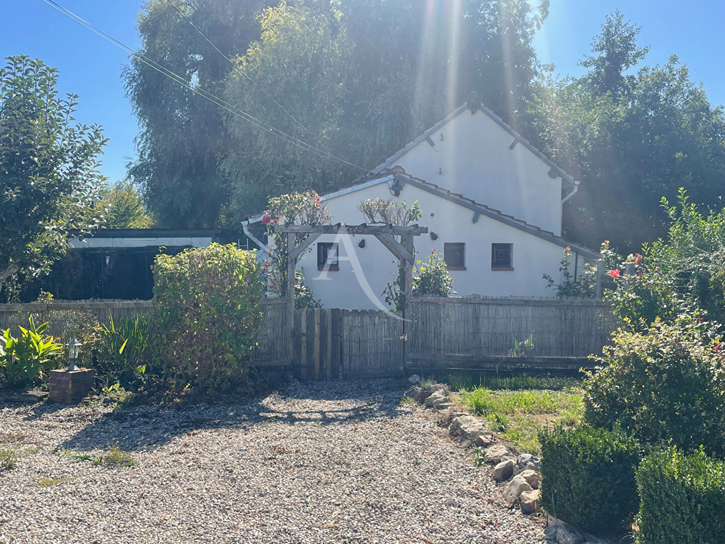 Agence immobilière de 
 L'Adresse BOILLET IMMOBILIER - L'ADRESSE GOURNAY EN BRAY 
