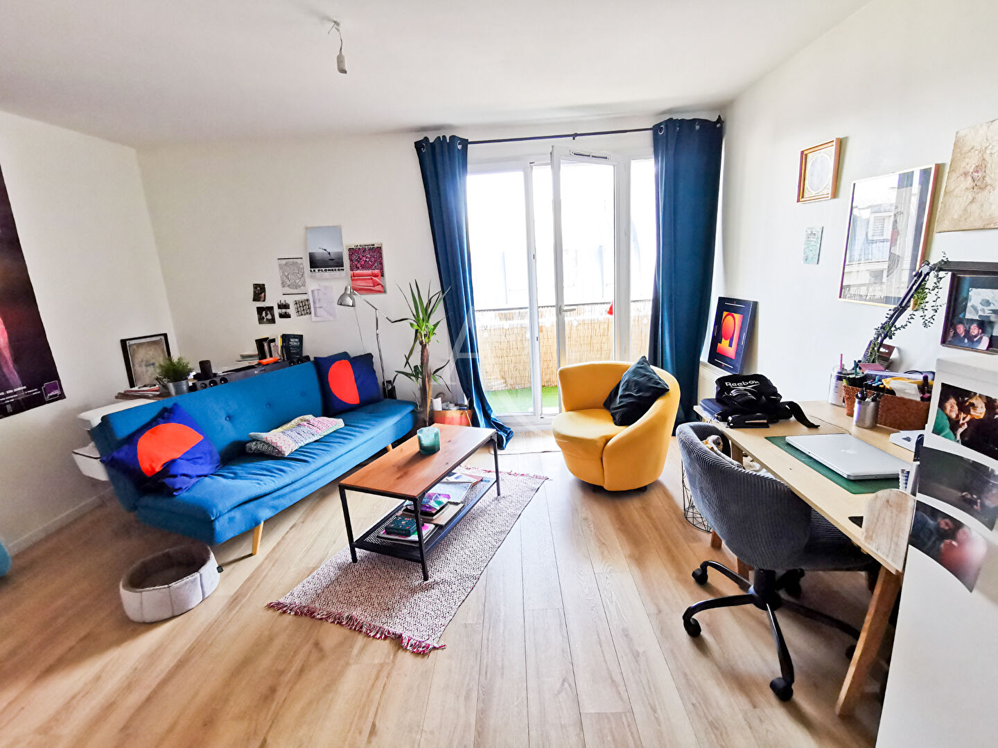 A LOUER T2 42m² + BALCON + PARKING + CAVE - CERGY LE HAUT