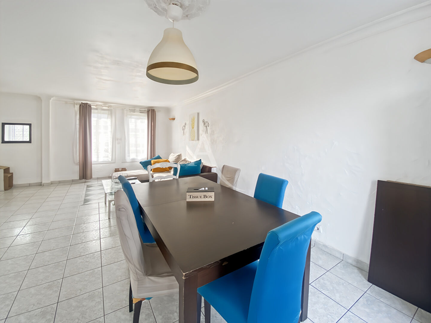 Photo ?   Rare et en exclusivité ? Maison familiale avec beaux volumes (108 m²) image 3/6