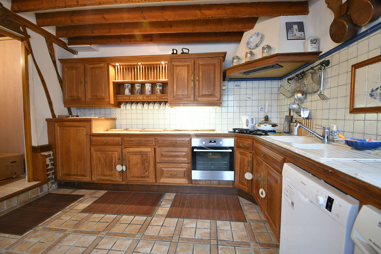 Maison Romescamps  5 pièce(s) 200 m2