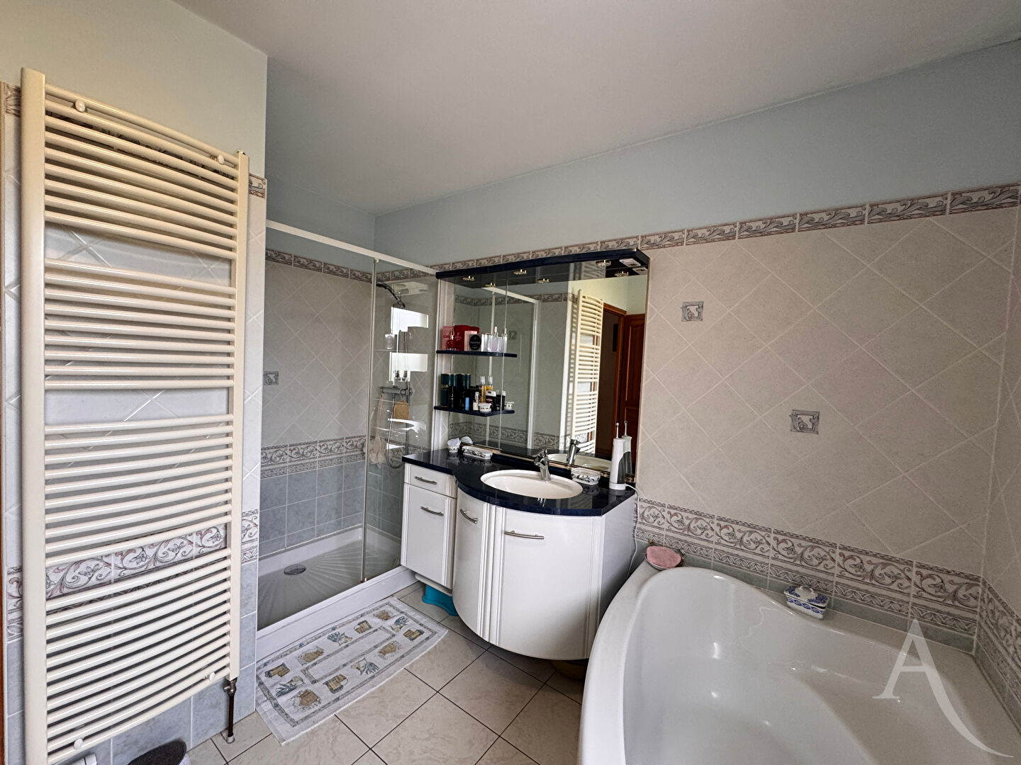 Photo Maison Sains En Amienois 7 pièce(s) 163 m2 image 6/6