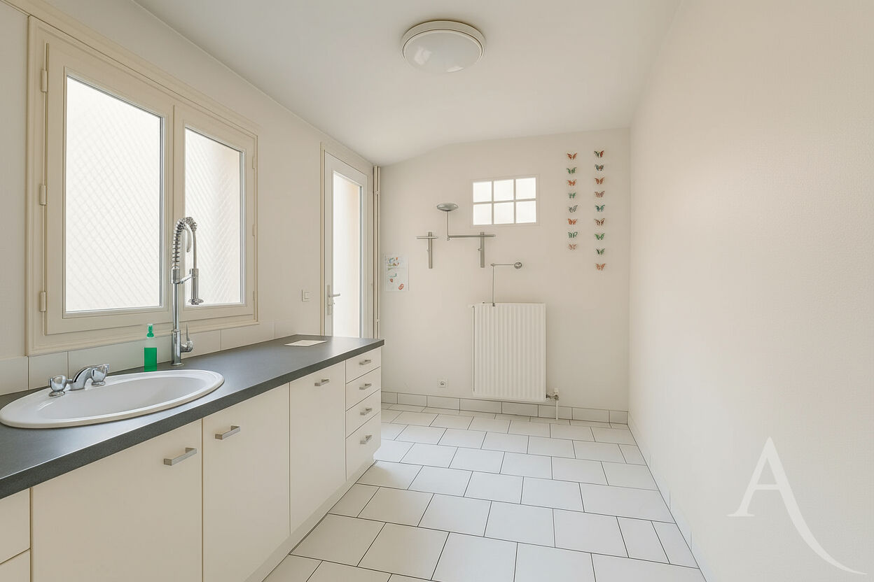 Photo Maison Amiens 5 pièce(s) 85 m2 image 1/6