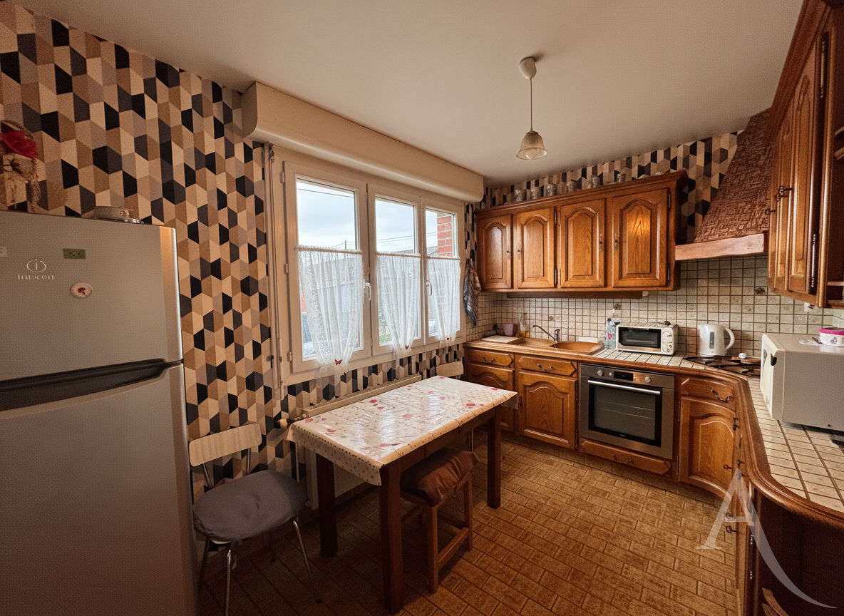 Photo Maison familiale 5 chambres ? Environ 95 m² ? Hérissart image 1/6