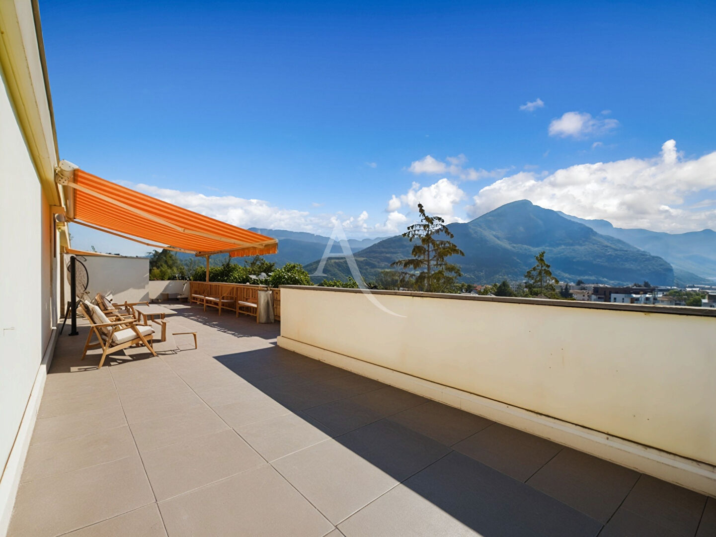 Appartement Annecy 8 pièce(s) 196 m2