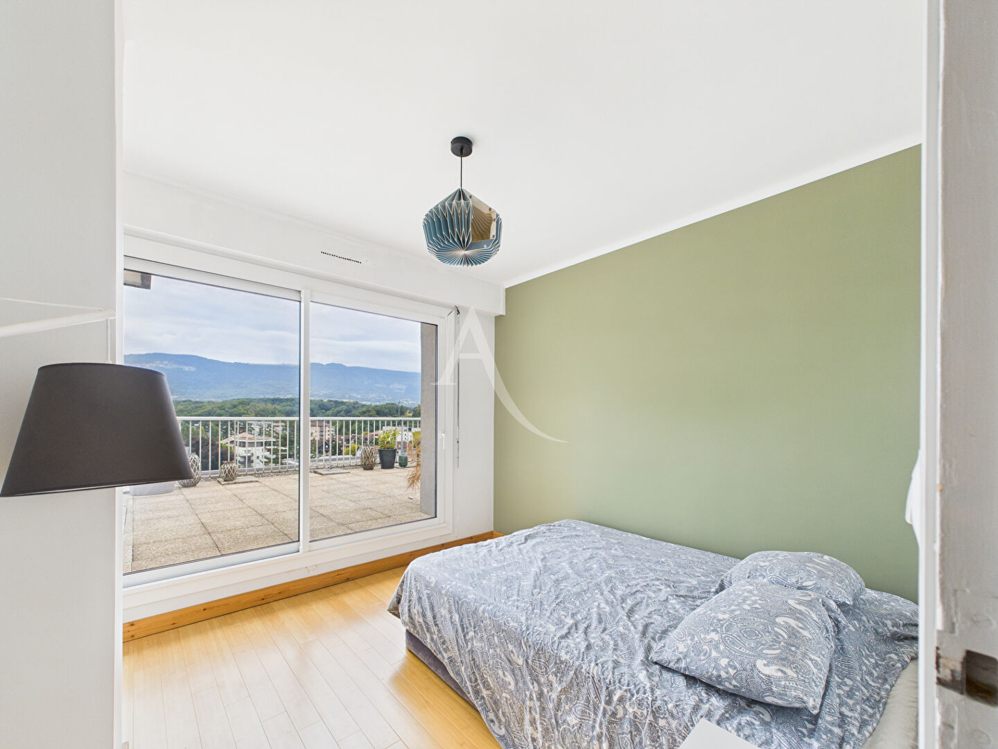 Photo Appartement Saint Julien En Genevois 3 pièce(s) 85 m2 image 6/6