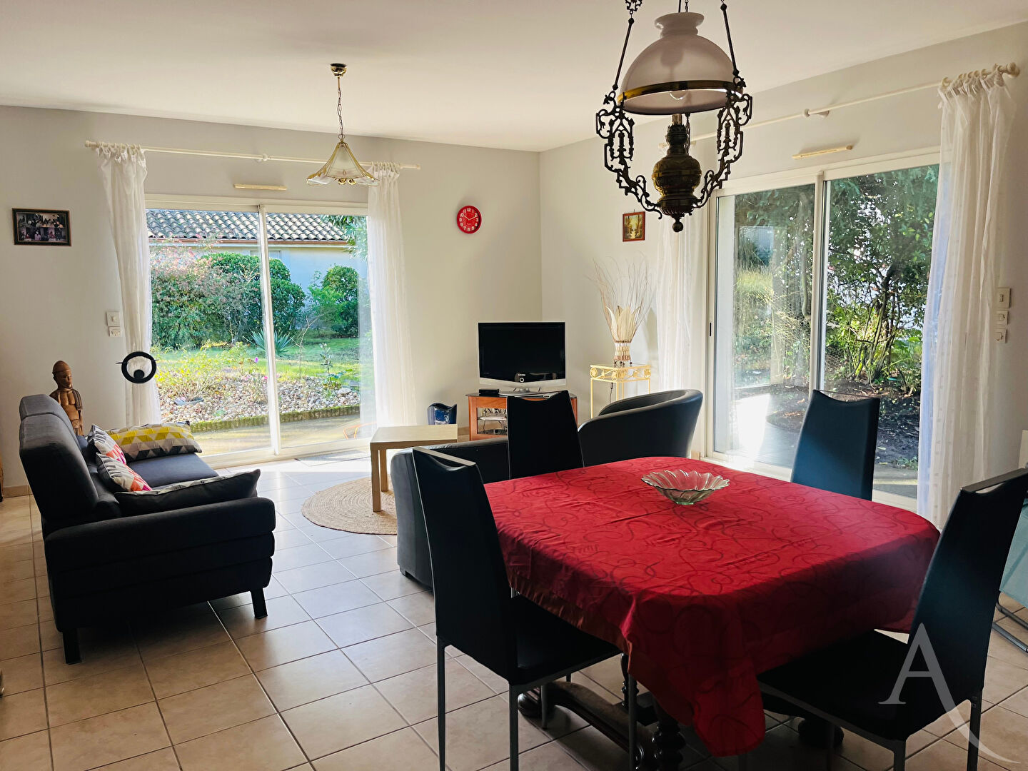 Photo CHAMBERY - Maison 4 pièce(s) sur 1018 m² de parcelle image 5/6