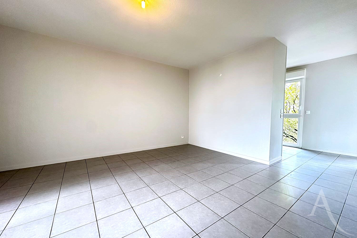 Bel Appartement T3 avec Balcons et Loggia / Éco-Quartier Bègles