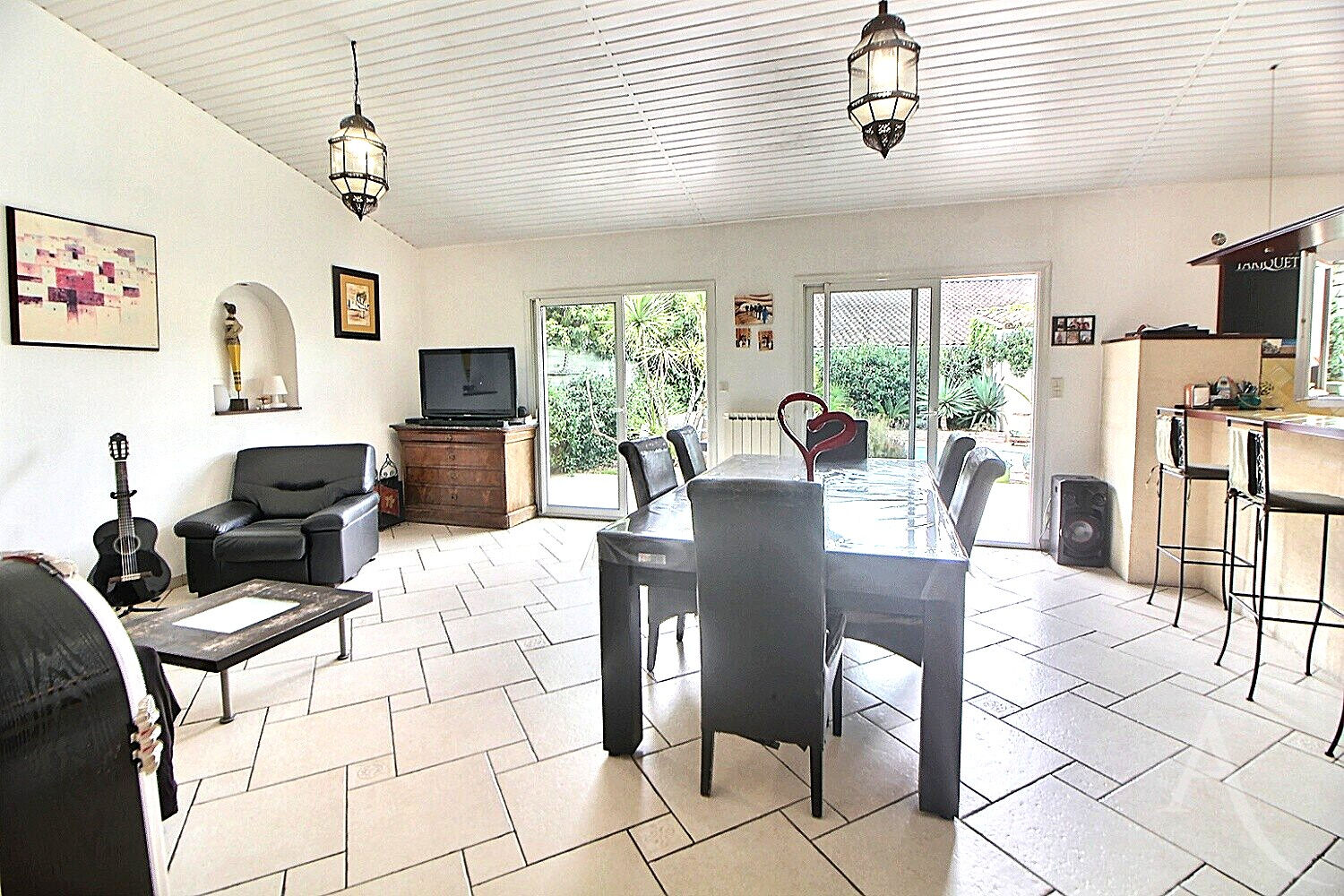 Photo Echoppe  4 pièces avec garage et piscine image 2/6