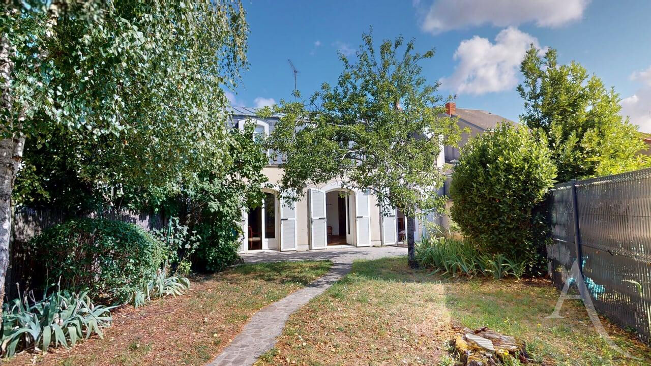 Maison Chateauroux 8 pièce(s)