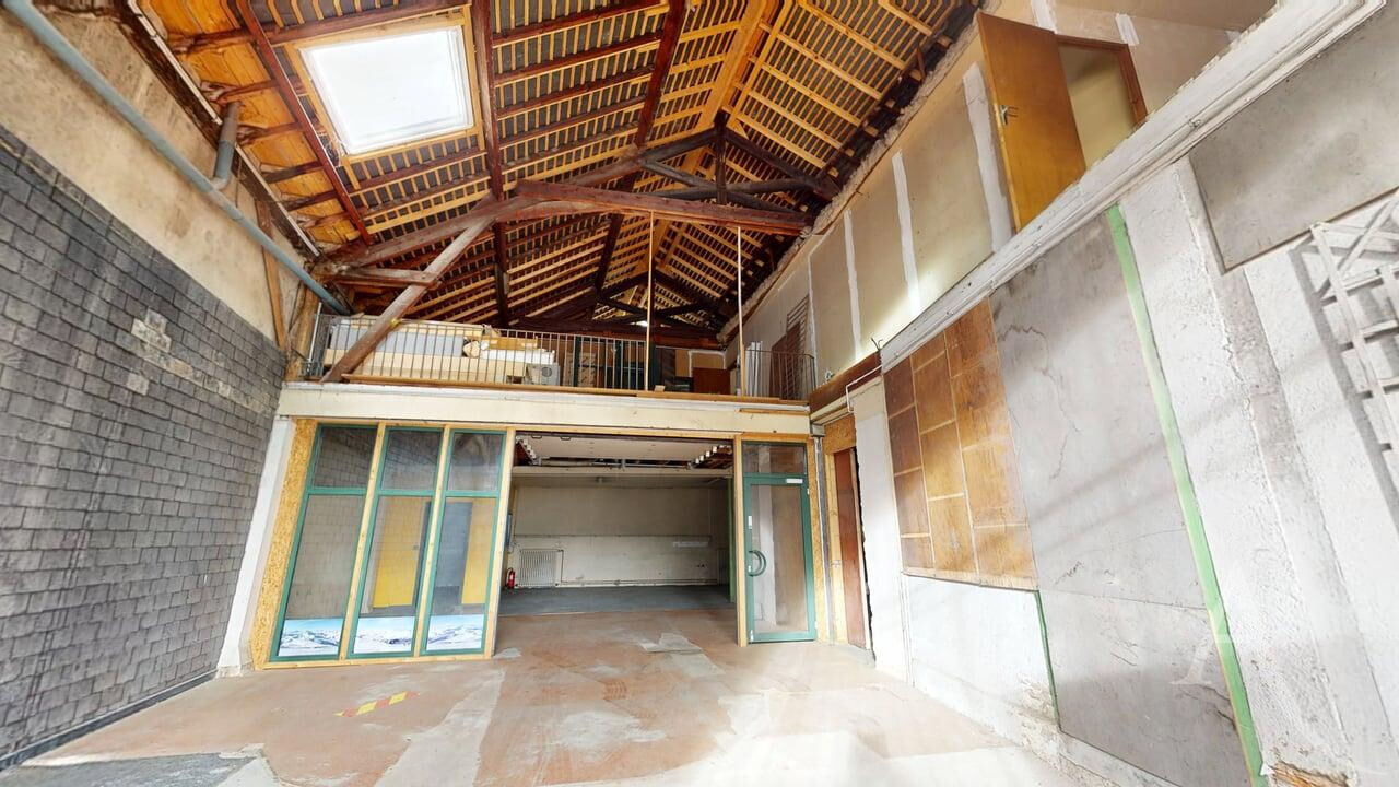 Photo Local commercial  345 m2 image 2/6