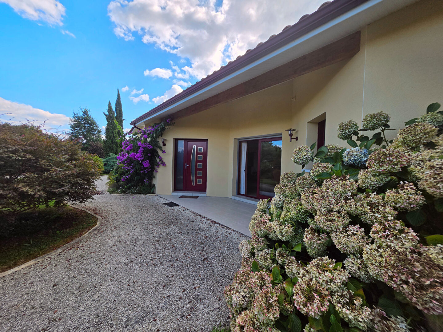 Villa d'exception avec piscine et parc paysager