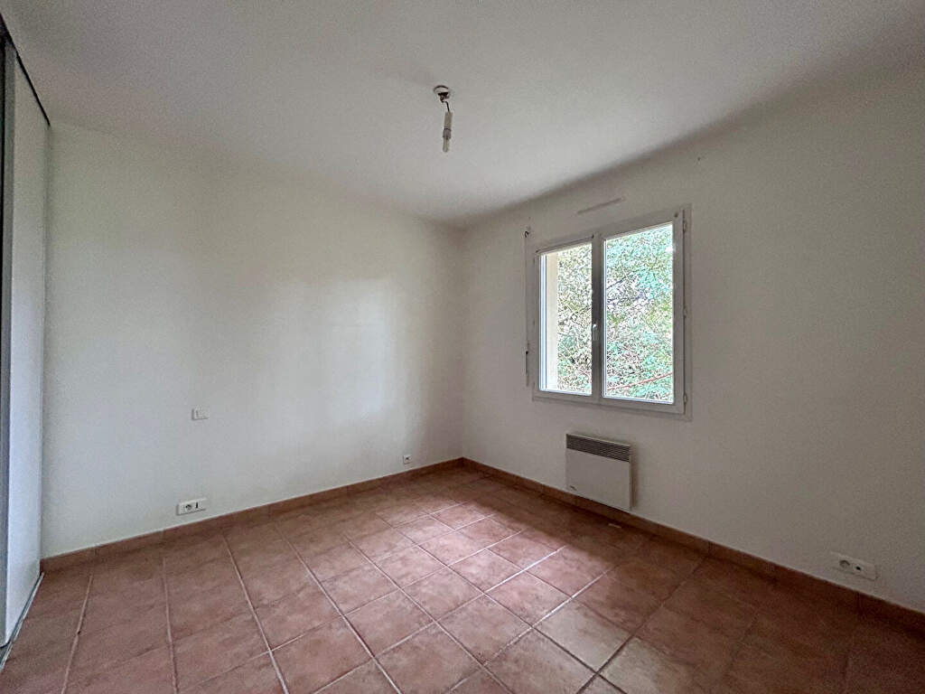 Photo Maison 5 pièces 80 m², garage image 2/3