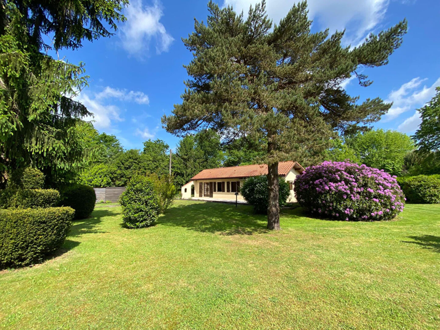 MAISON PLAIN-PIED + DEPENDANCES