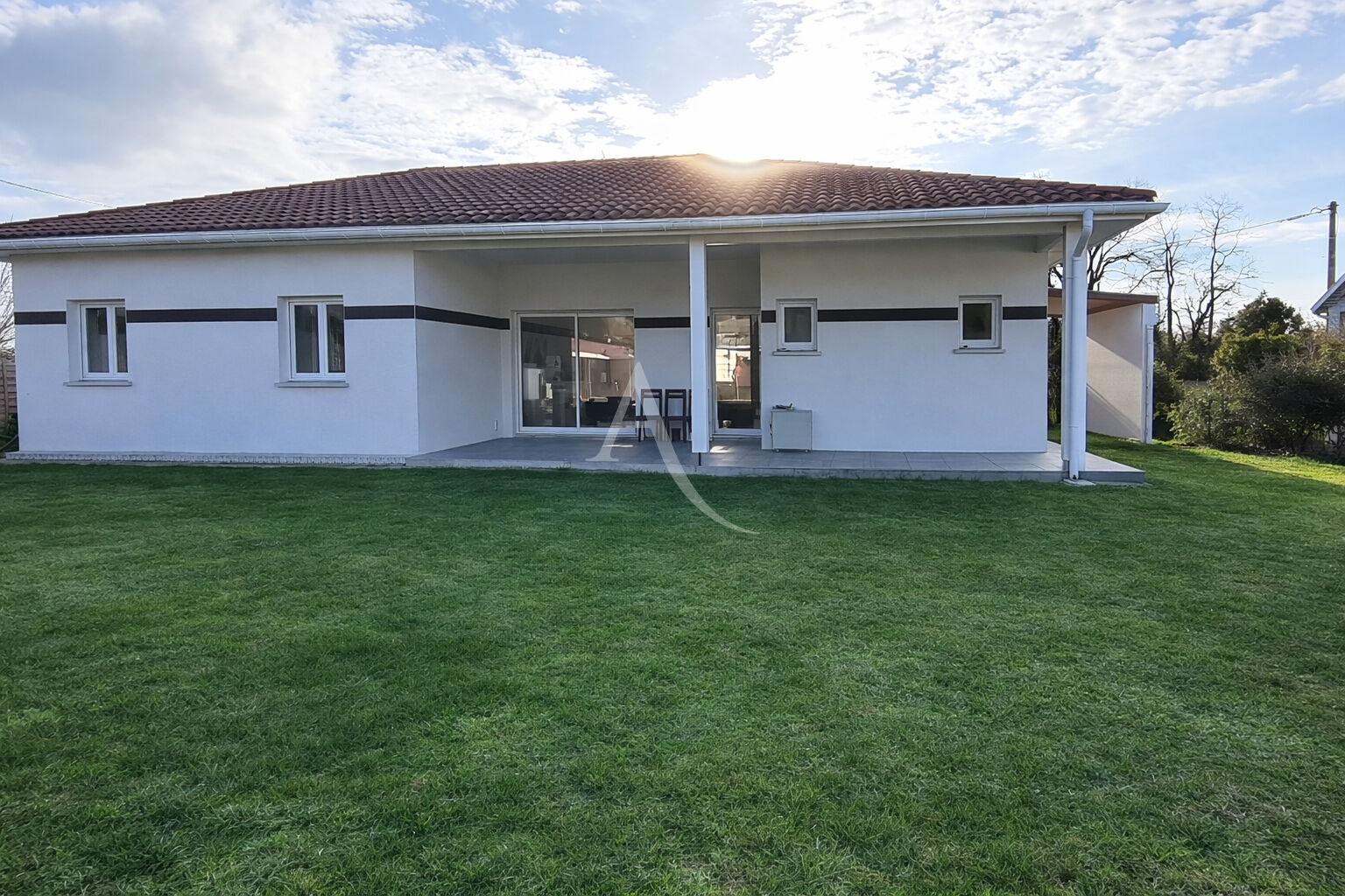 Photo MAISON 2020  RT 2012 image 1/6