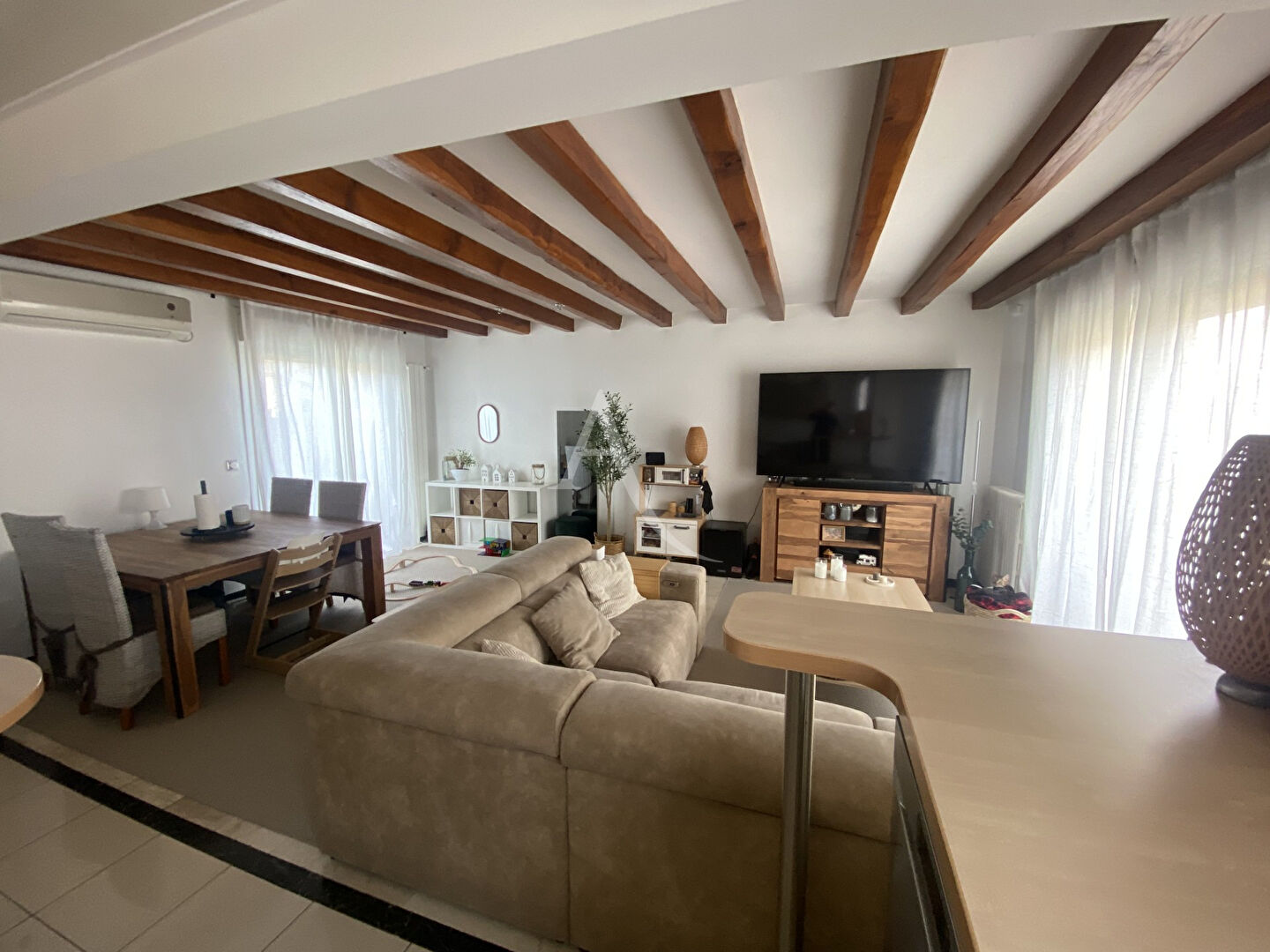 Photo Maison Bobigny 7 pièce(s) 212 m2 (Carrez)  terrain 218m2 image 3/6